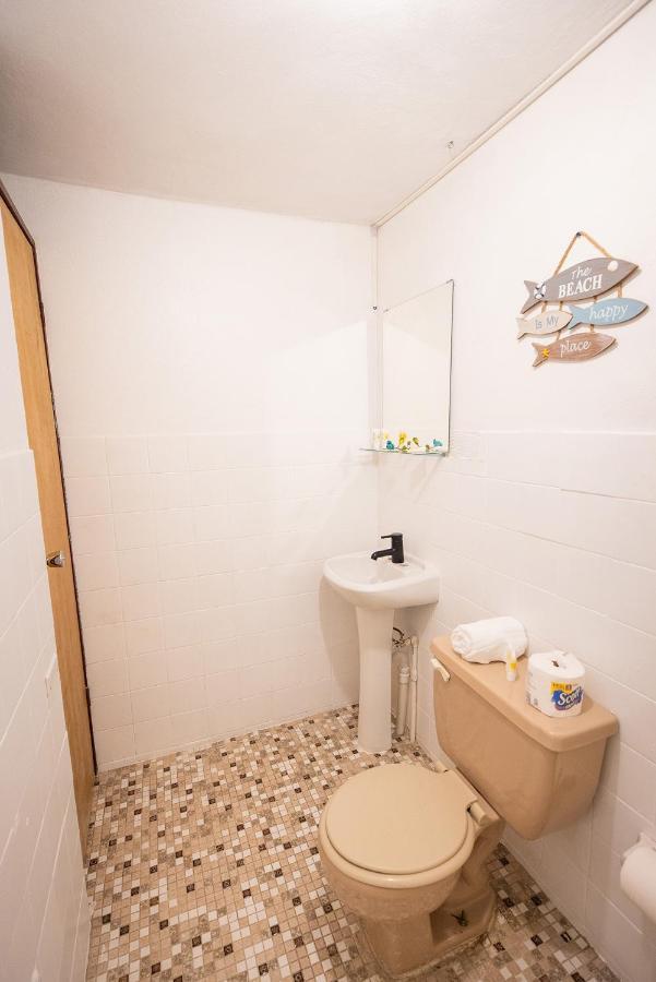 Vieques Tropical Guest House Esterno foto