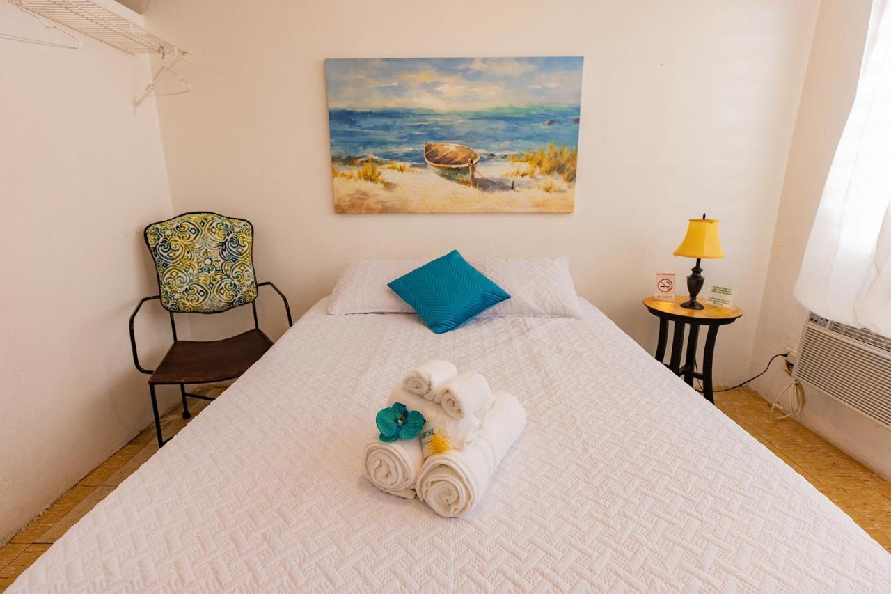 Vieques Tropical Guest House Esterno foto